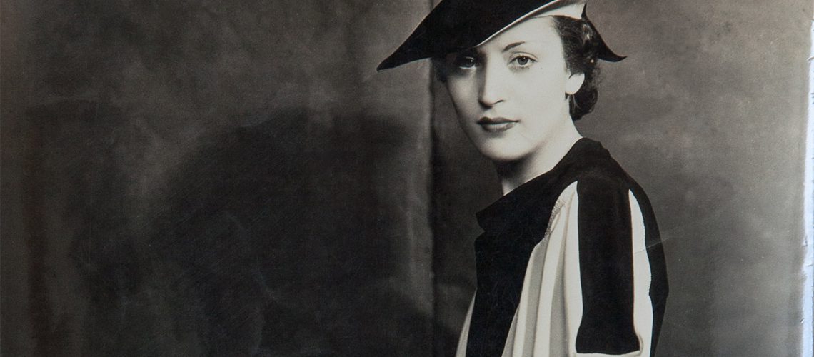 Bella-Ariel-photographie-de-Madame-dOra-Dora-Kallmus-fin-des-annees-1930-Collection-Arnaud-Nemet